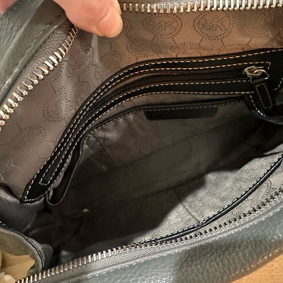 Michael Kors Dark Grey and Black Medium Handbag with Cross Body Strap - Picture 4 of 10